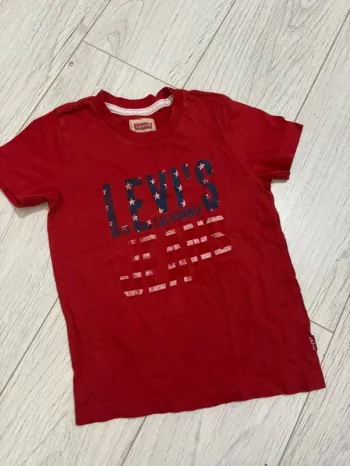Tshirt levis
