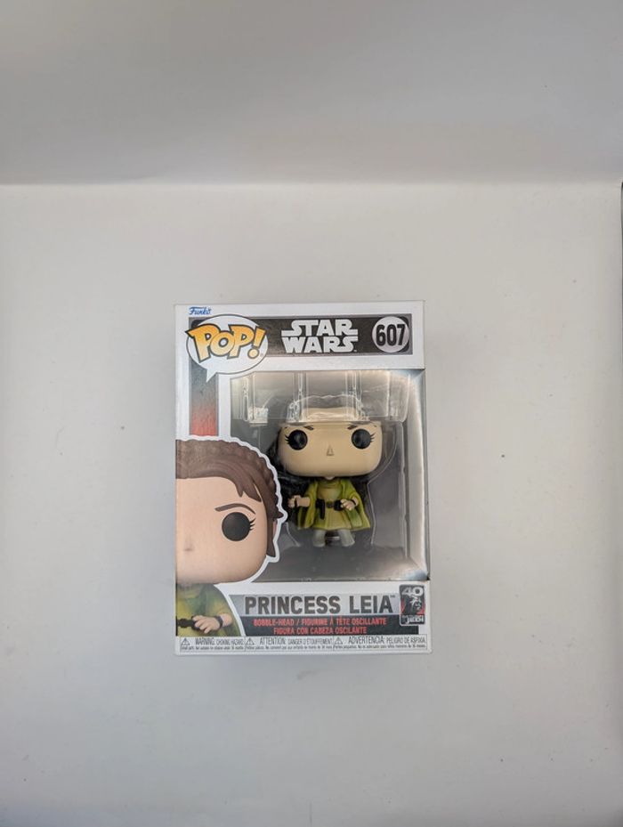 Funko Pop : Star Wars 607 - Princesse Leia