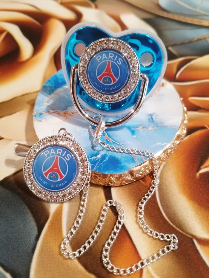 Tétine paris saint Germain bleu