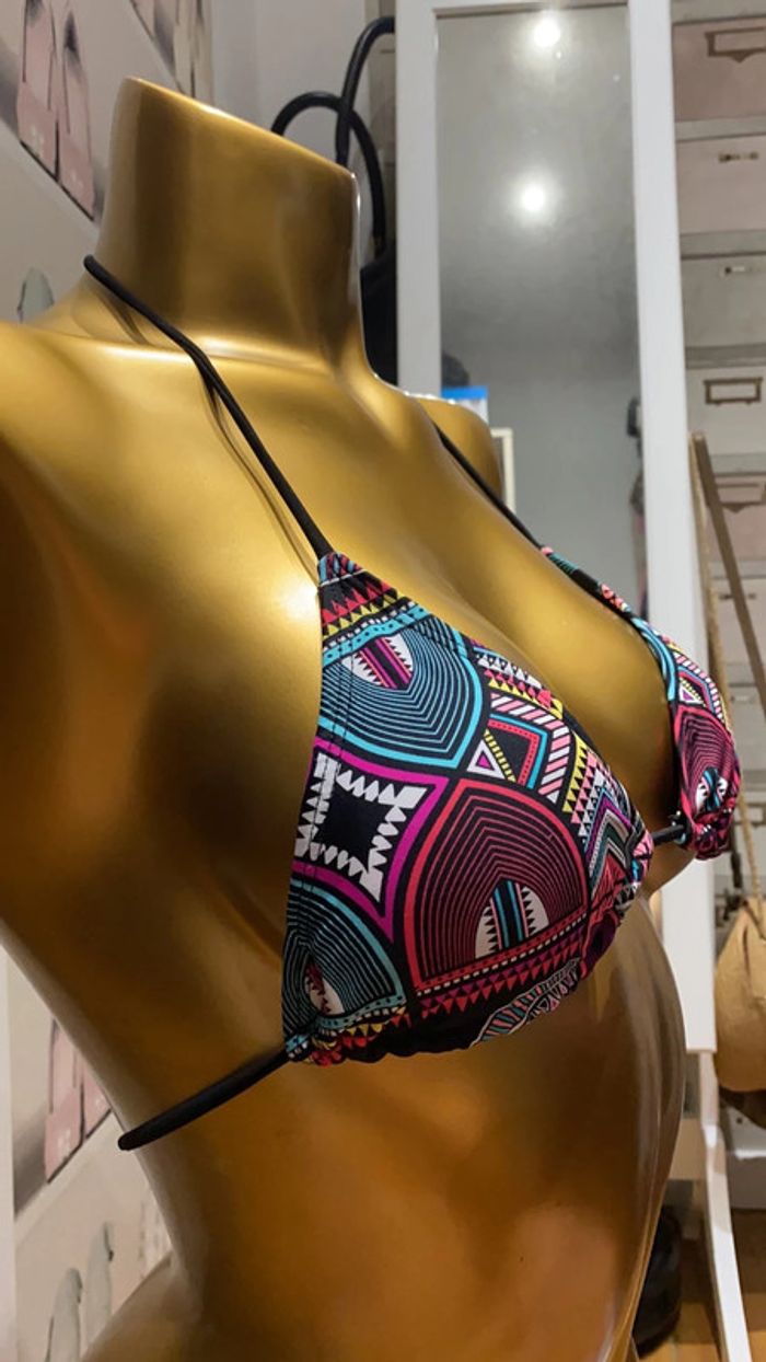 Haut de bikini coloré - photo numéro 3