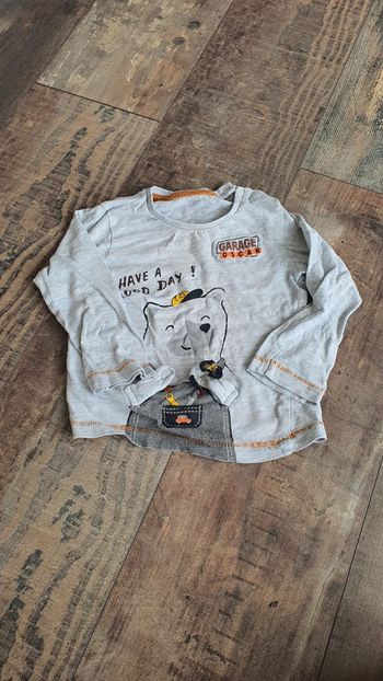 T-shirt creeks 24 mois en très bon état