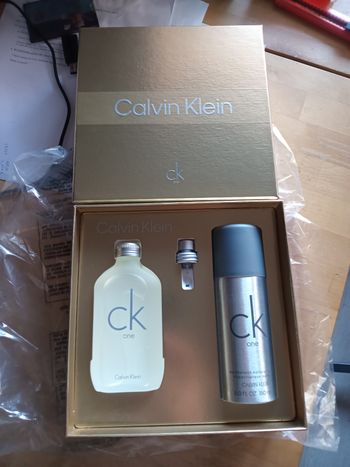 Coffret Ck one Calvin Klein