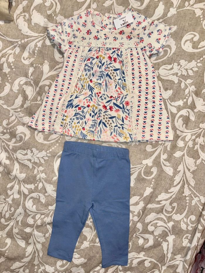 Ensemble taille 3 mois - photo numéro 2