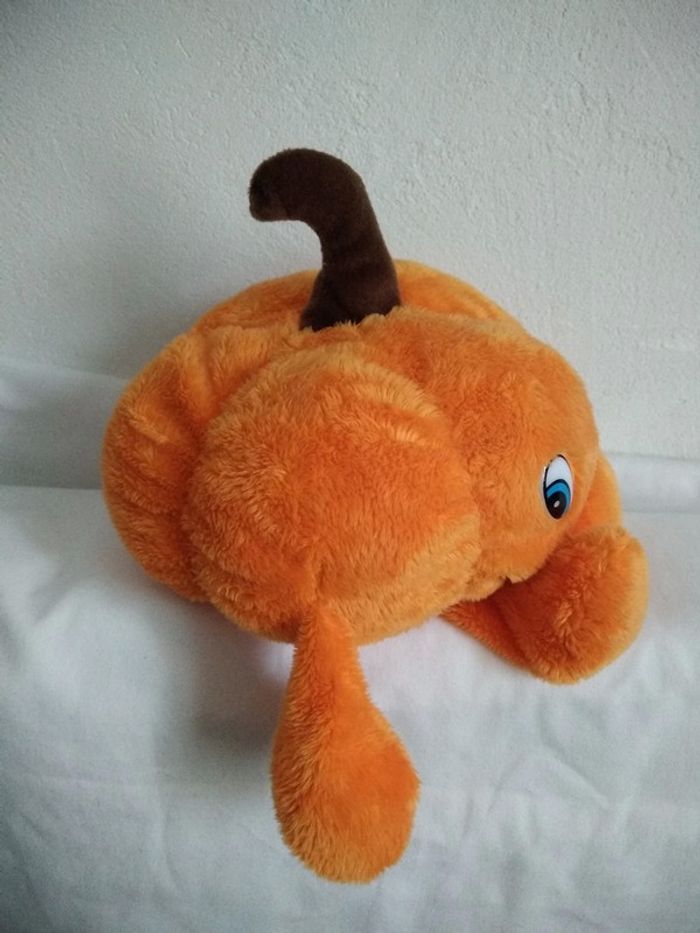 citrouille en peluche - photo numéro 3