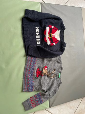 Lot de 2 pulls de noël 12-18 mois