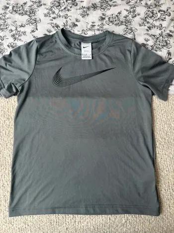 T-shirt Nike 10 ans