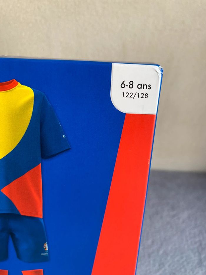 ensemble football enfant uefa euro 2024 officiel 6/8ans maillot short chaussettes - photo numéro 2