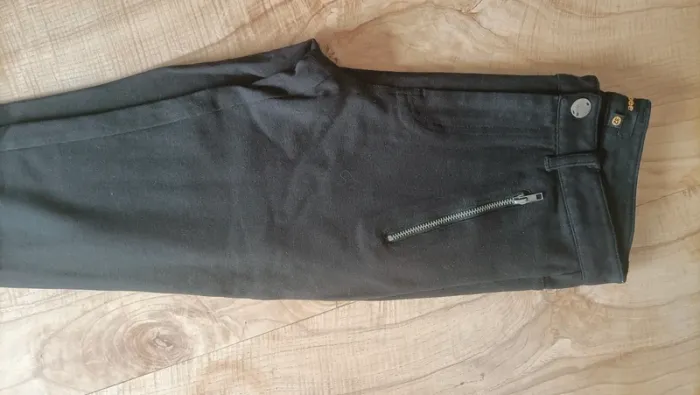 Pantalon noir - photo numéro 4