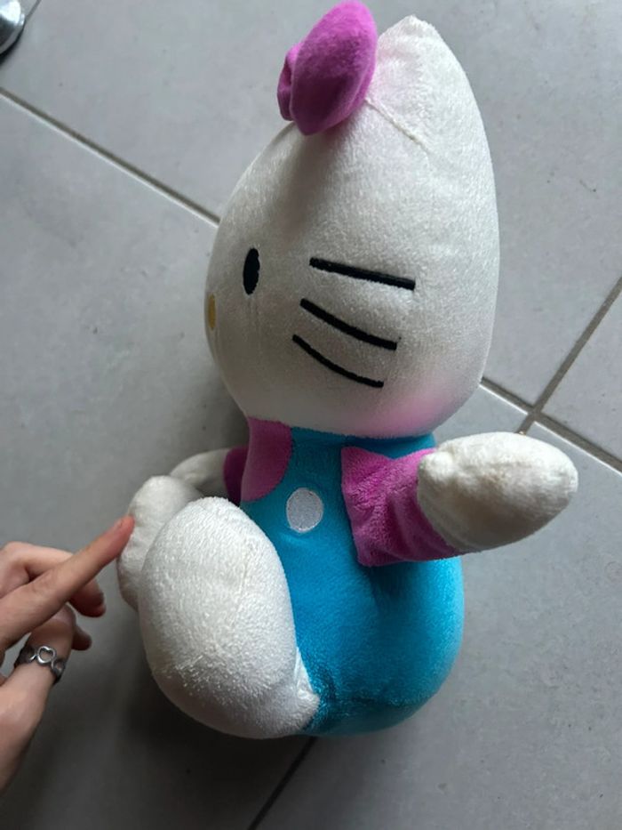 Peluche hello kitty - photo numéro 4
