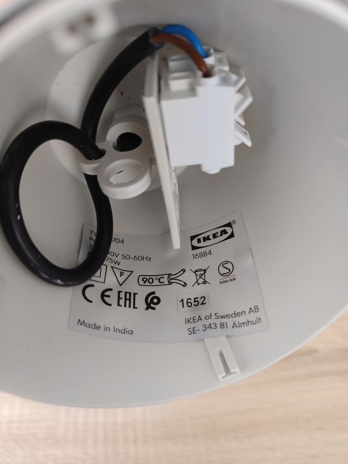 Suspension crème Ikea - photo numéro 2