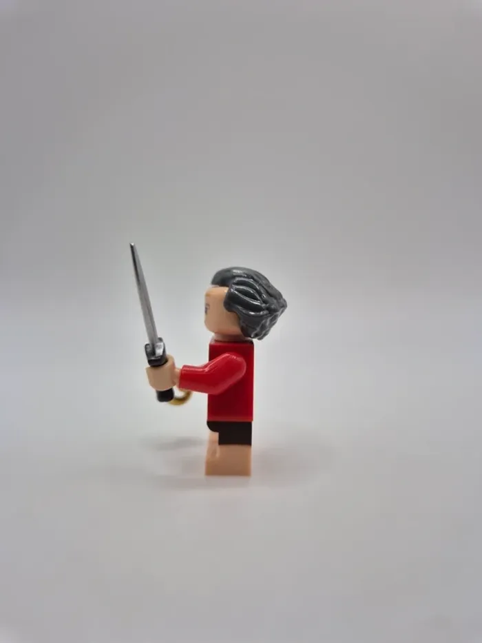 Figurine type lego Bilbon Sacquet seigneur des anneaux / hobbit - photo numéro 2