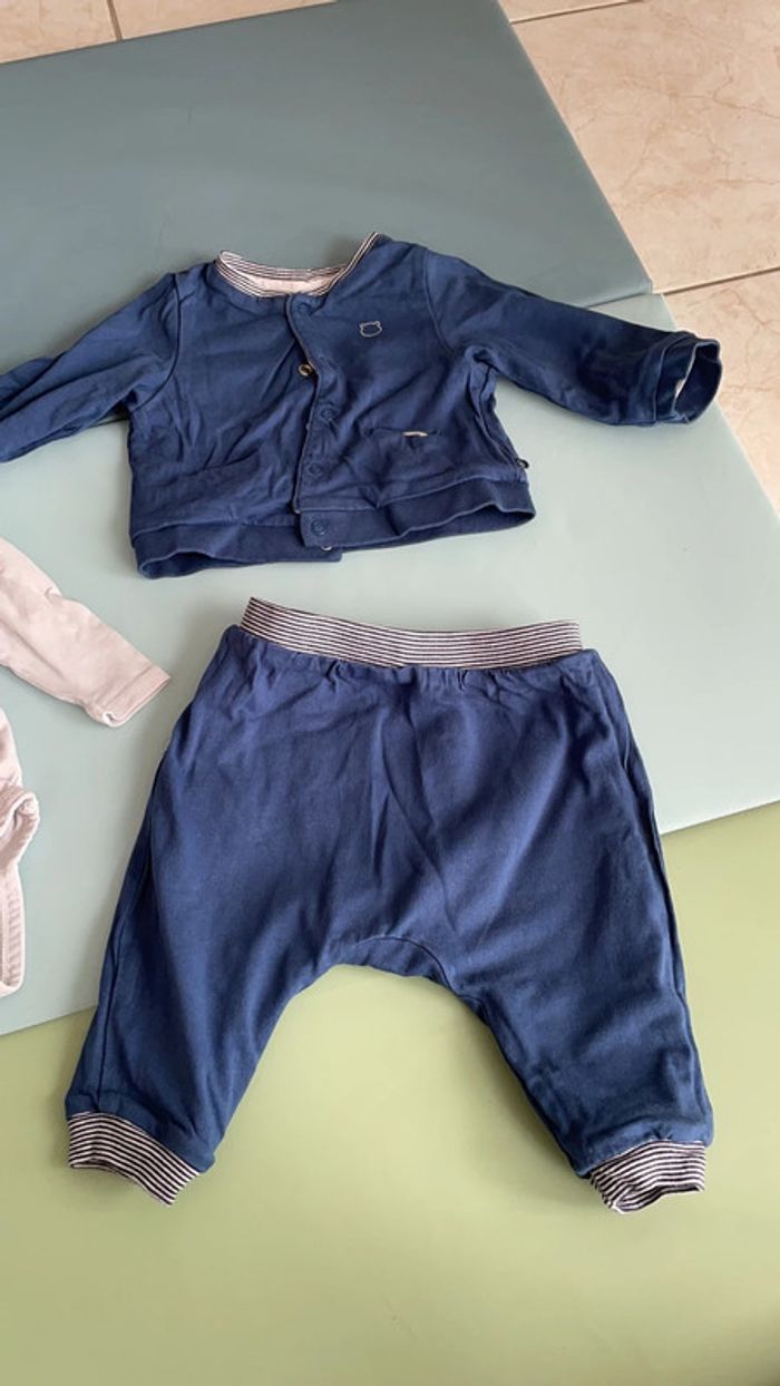 Ensemble réversible 6 mois - photo numéro 6