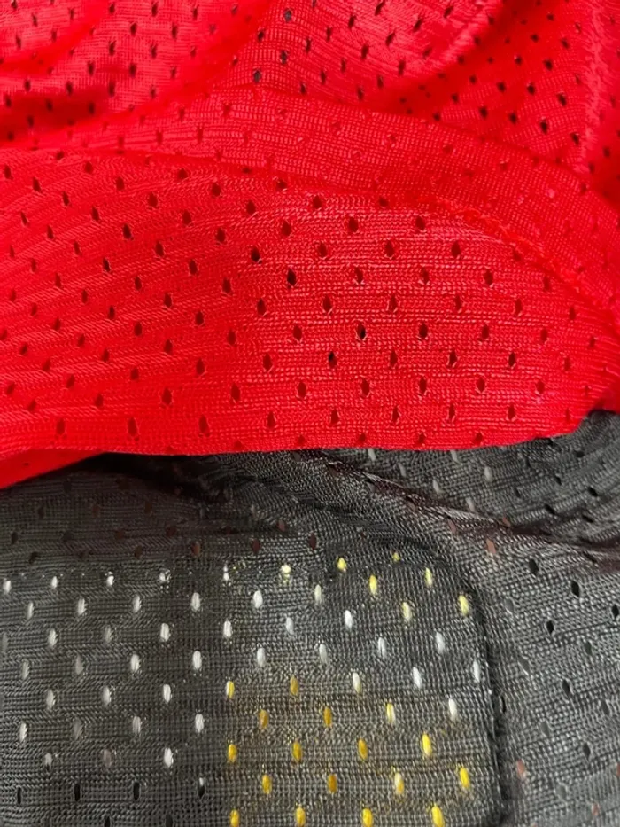Reversible Mesh tank top jersey débardeur maillot sports red black Eastbay Adult Medium - photo numéro 5