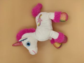 Peluche Musicale Licorne Lica Bella Gipsy Toys