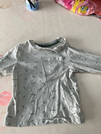 TEE shirt ml 18 mois