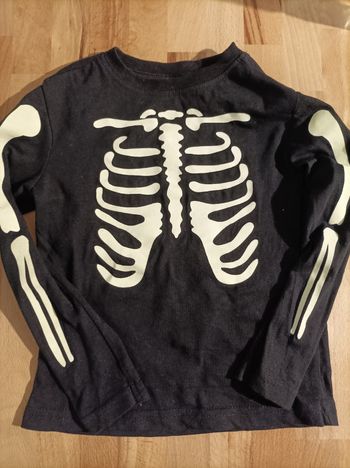 T-shirt halloween squelette