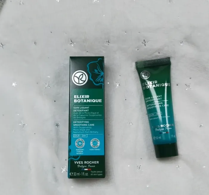 Soin visage lissant détoxifiant 30 mL neuf Yves Rocher