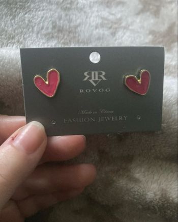 Boucles d’oreilles NEUVES pour femme forme de cœur couleur rose