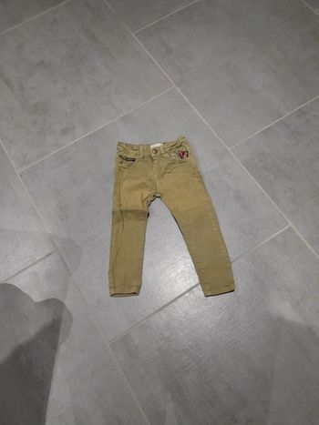 Jeans kaki 3 / 4 ans