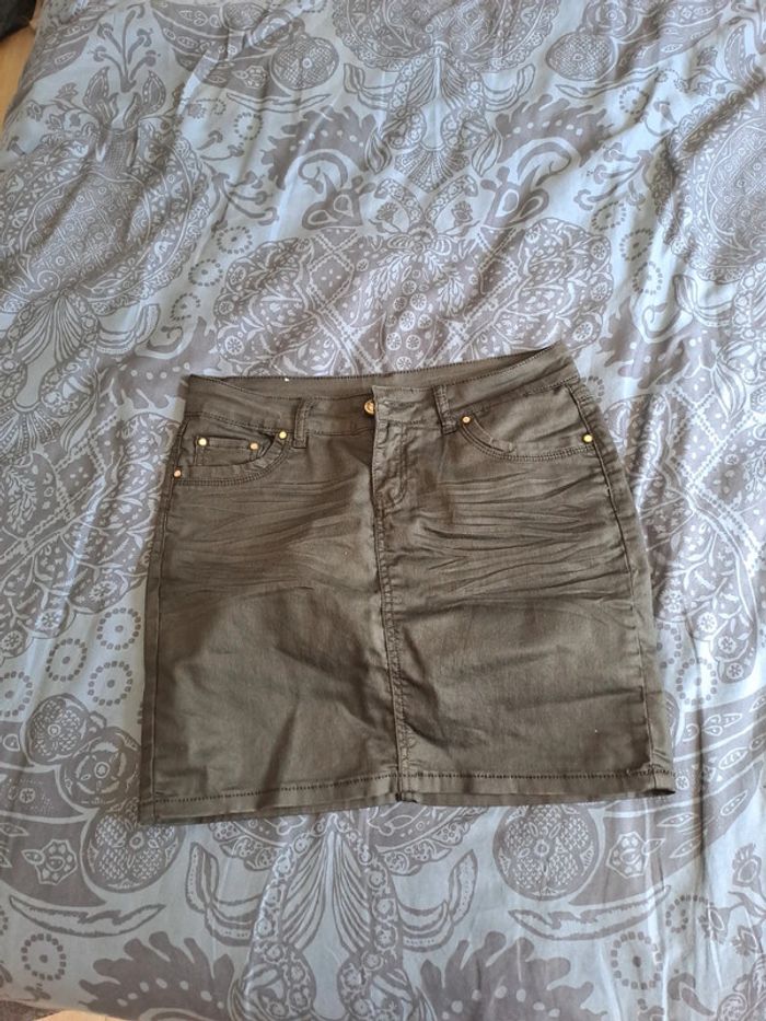 Jupe courte noire T40