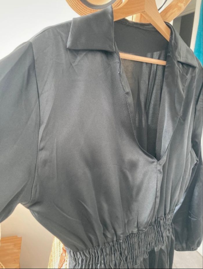 Petite robe noire - photo numéro 4