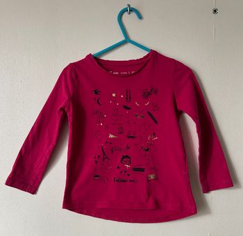 Tee-shirt imprimé noir et doré taille 3 ans