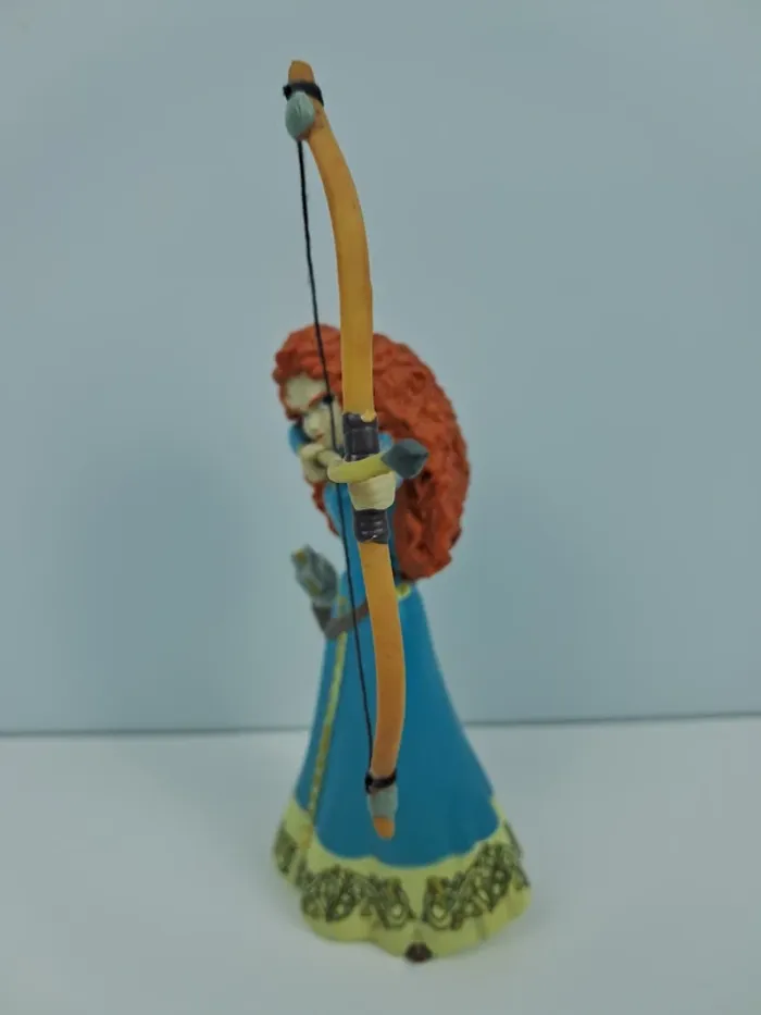 Figurine Merida dans Rebelle de Walt Disney et Pixar - photo numéro 2