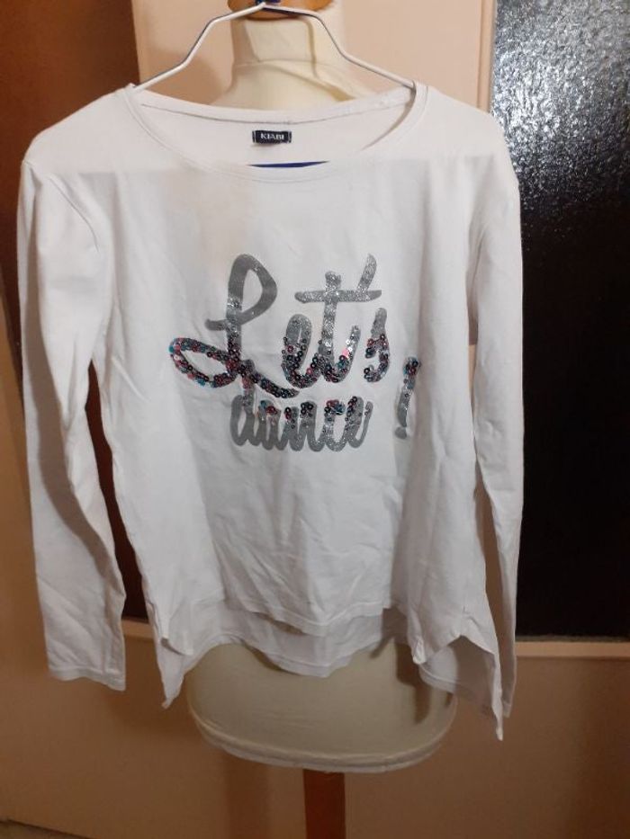 Tee-shirt manche longue taille 10 ans