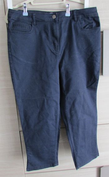 Pantacourt femme Modavista Taille 46
