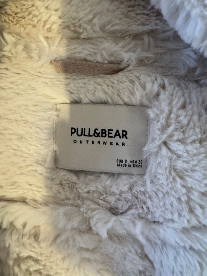 Veste très douce et chaude pull & bear - photo numéro 2