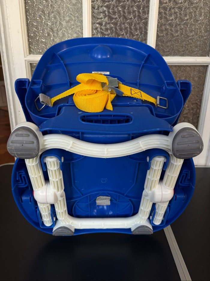 Rehausseur de chaise JOYCARE bleu avec plateau et harnais - photo numéro 5