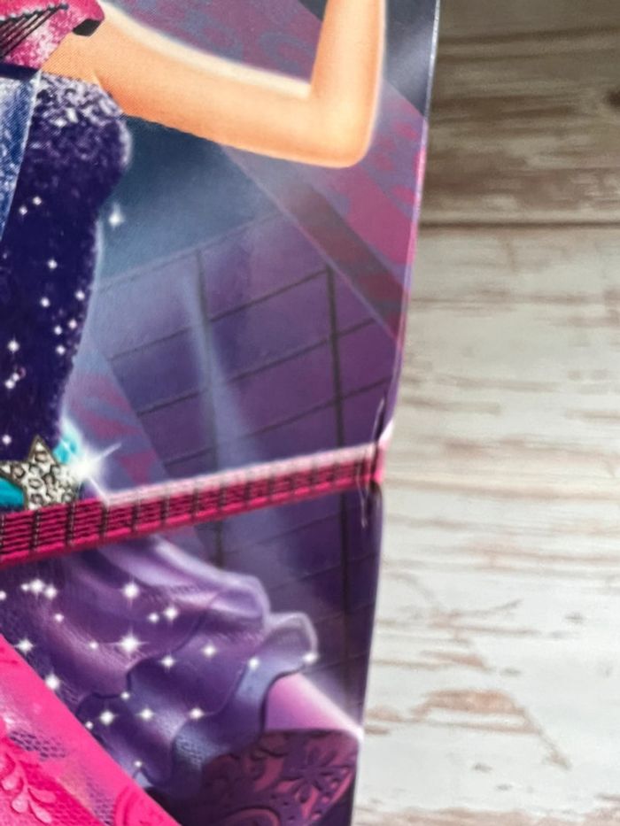 Barbie numéro 6 - la princesse et la pop star - photo numéro 6