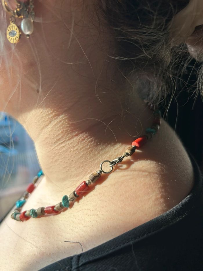 Collier perles de couleurs - photo numéro 4