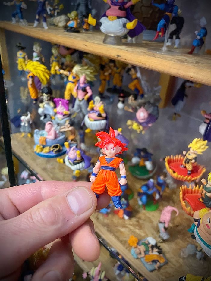 Figurine dragon ball Goku god