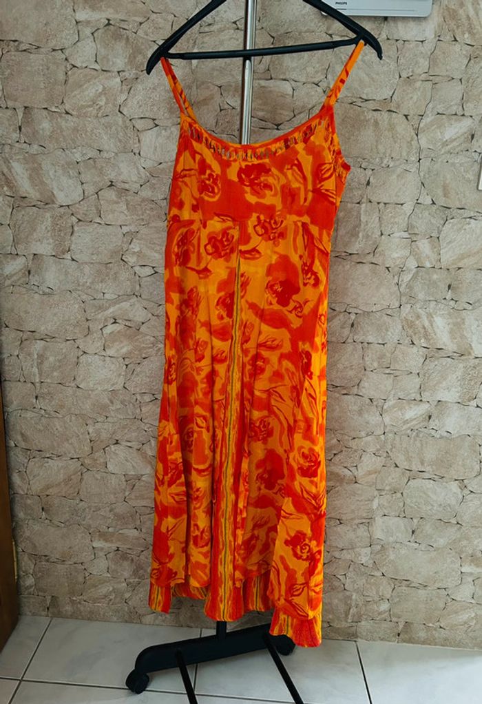 Robe M