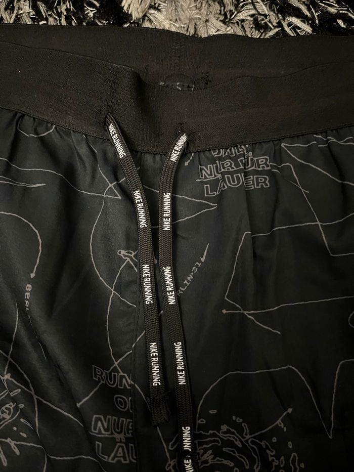 Pull Nike running Berlin