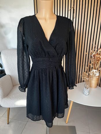 Robe plumetis noire