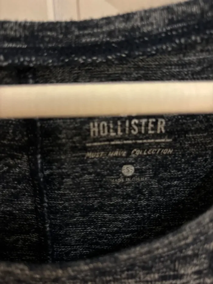 T shirt S Hollister - photo numéro 3