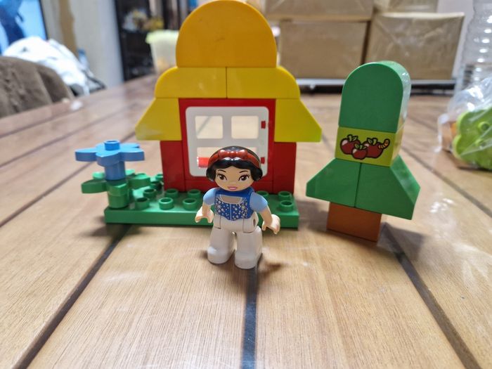 Lego duplo Blanche Neige - photo numéro 2