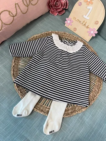 Robe et collant taille 1 mois