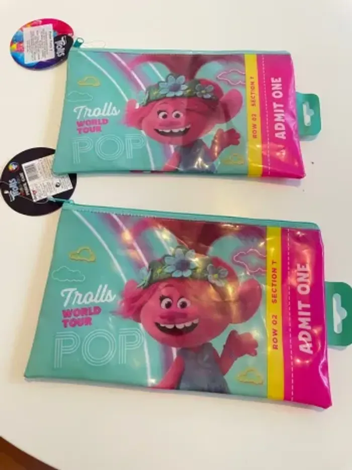 2 trousses pochettes bleu Trolls 23,5x 15 cm