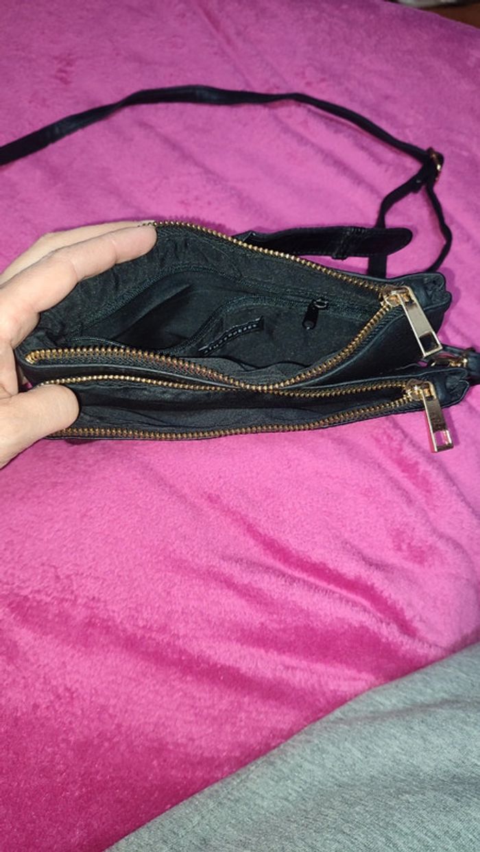 Pochette noir effet croco - photo numéro 2