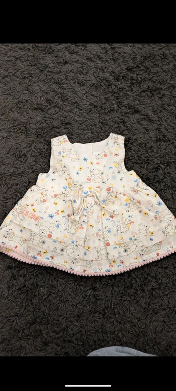 Robe blanche Winnie l'Ourson 6-9m