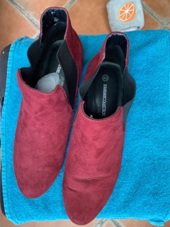 Chaussures Bordeaux  en daim  3 suisses taille 40