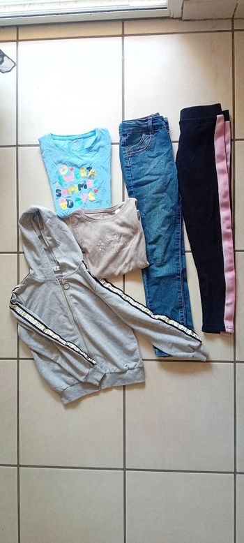 Lot fille 6 ans