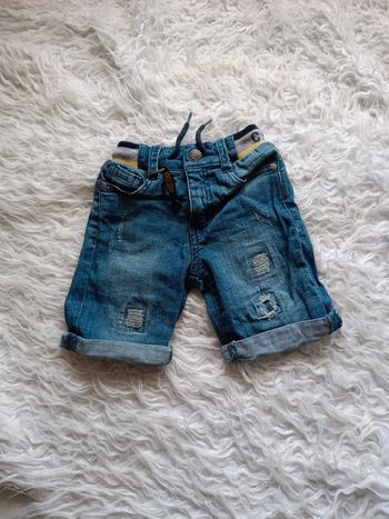 Short 3 ans