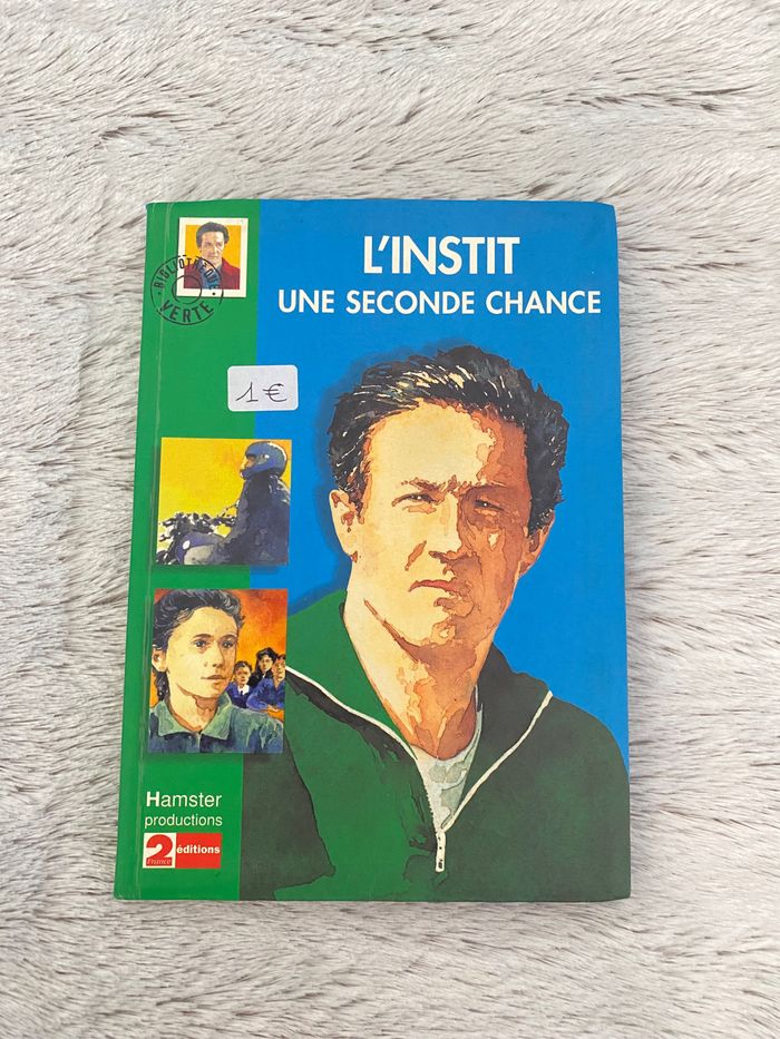 Livre L’instict une seconde chance Bibliothèque Verte