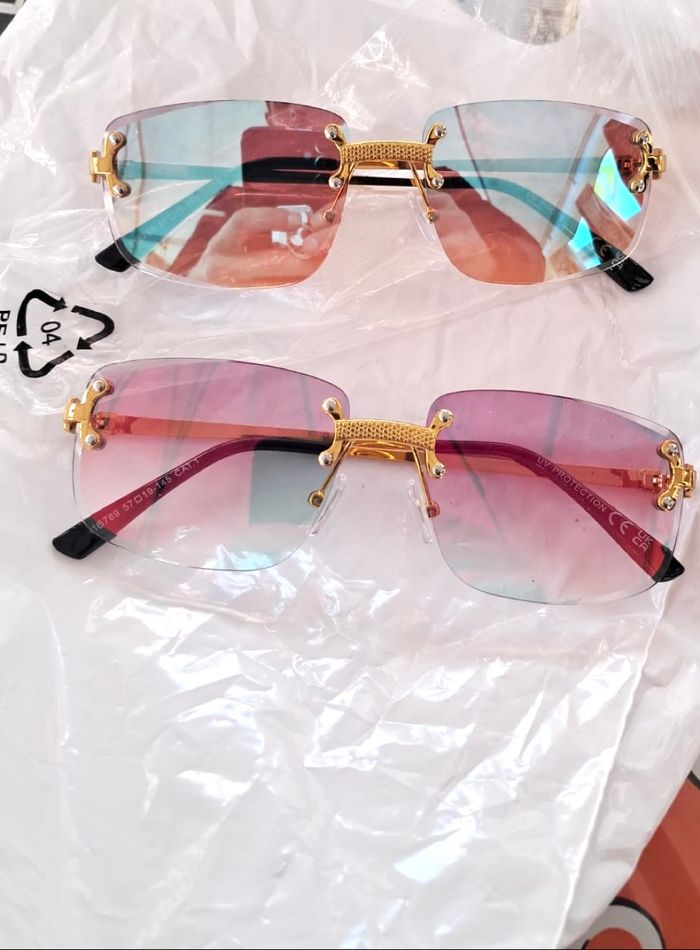 Lunette de soleil - photo numéro 2