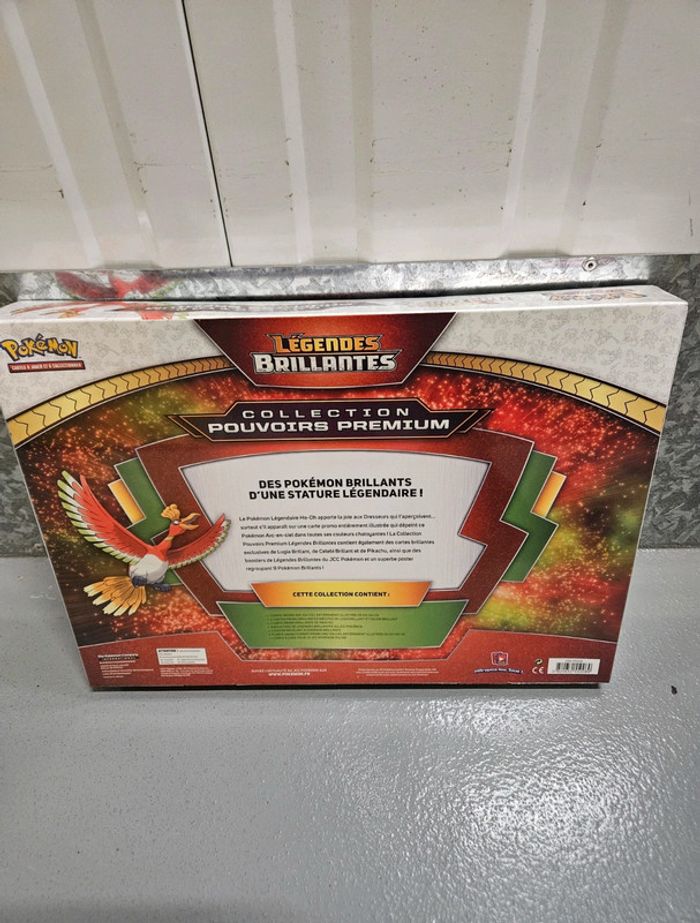Coffret Pokémon Pouvoirs Premium Ho-Oh, 8 Boosters Légendes Brillantes, NEUF, FR - photo numéro 2
