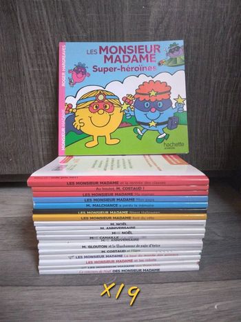 Lot 19 livres monsieur Madame